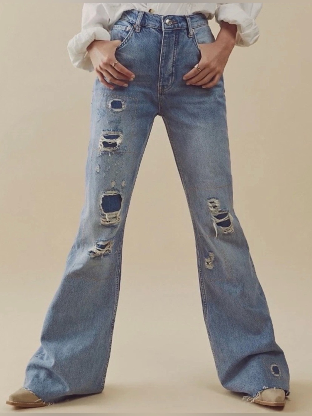 Free People We the Free Graceland Destroyed High-Rise Flare Jeans Sz 29 NWOT